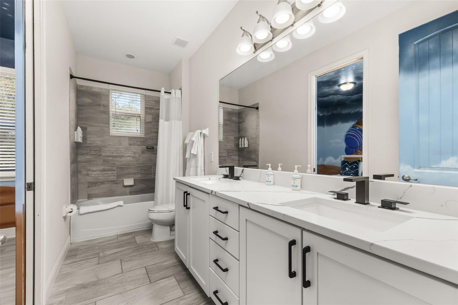 REUNION WEST PH 2 EAST - Residential