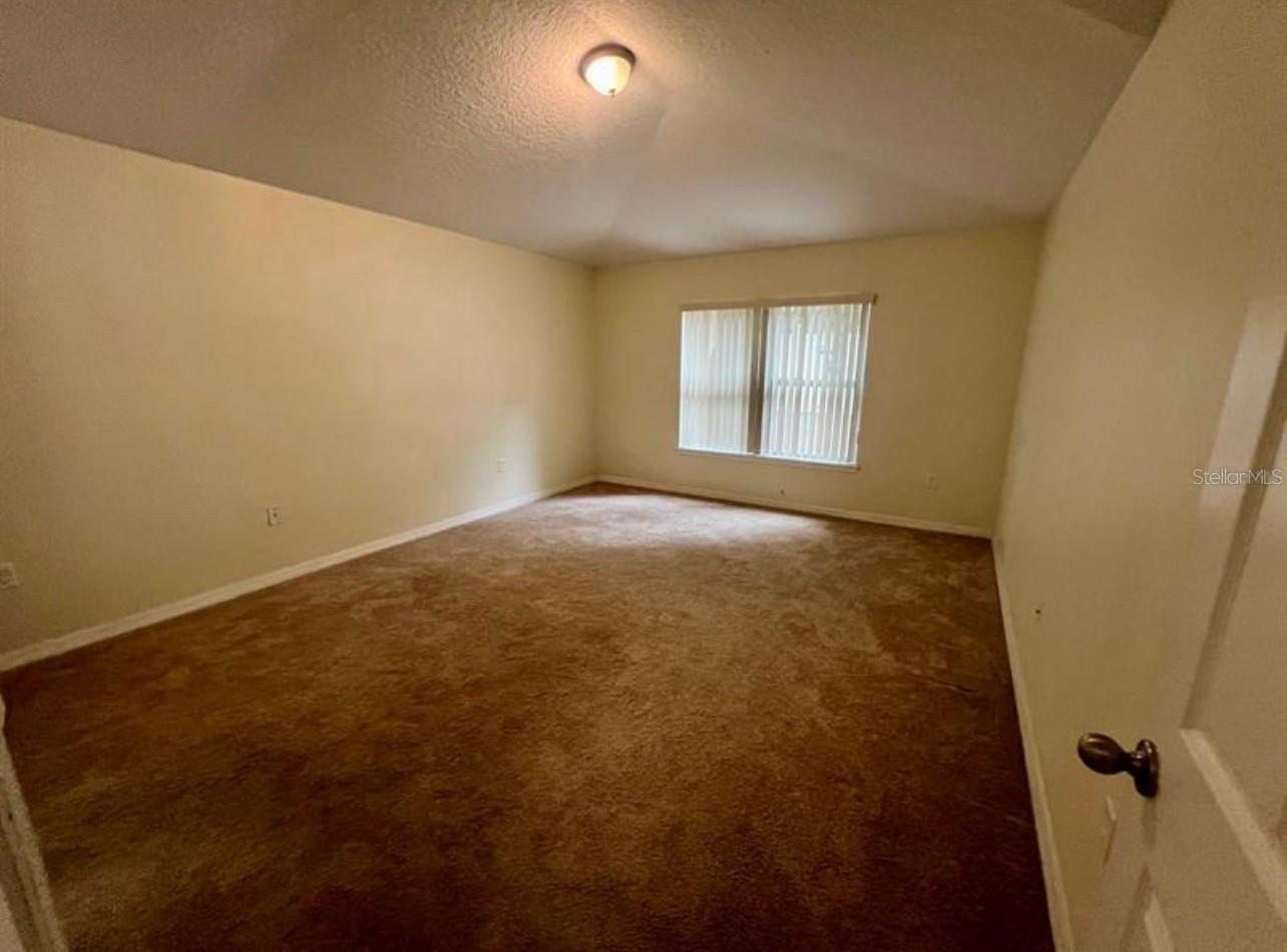 ARBOR RIDGE UNIT 04 - Residential Lease