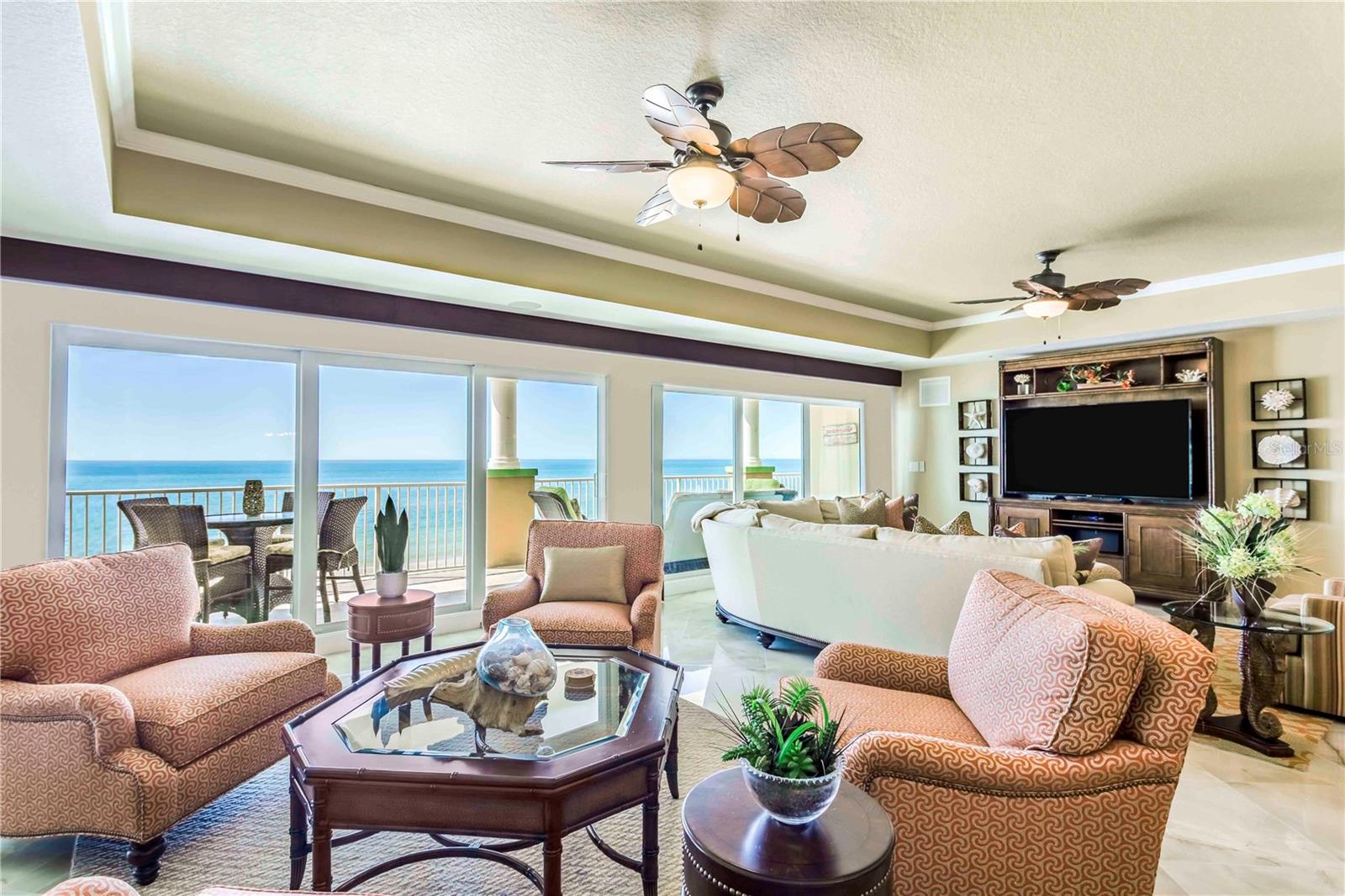 BEACH CLUB OF MADEIRA CONDO - Residential