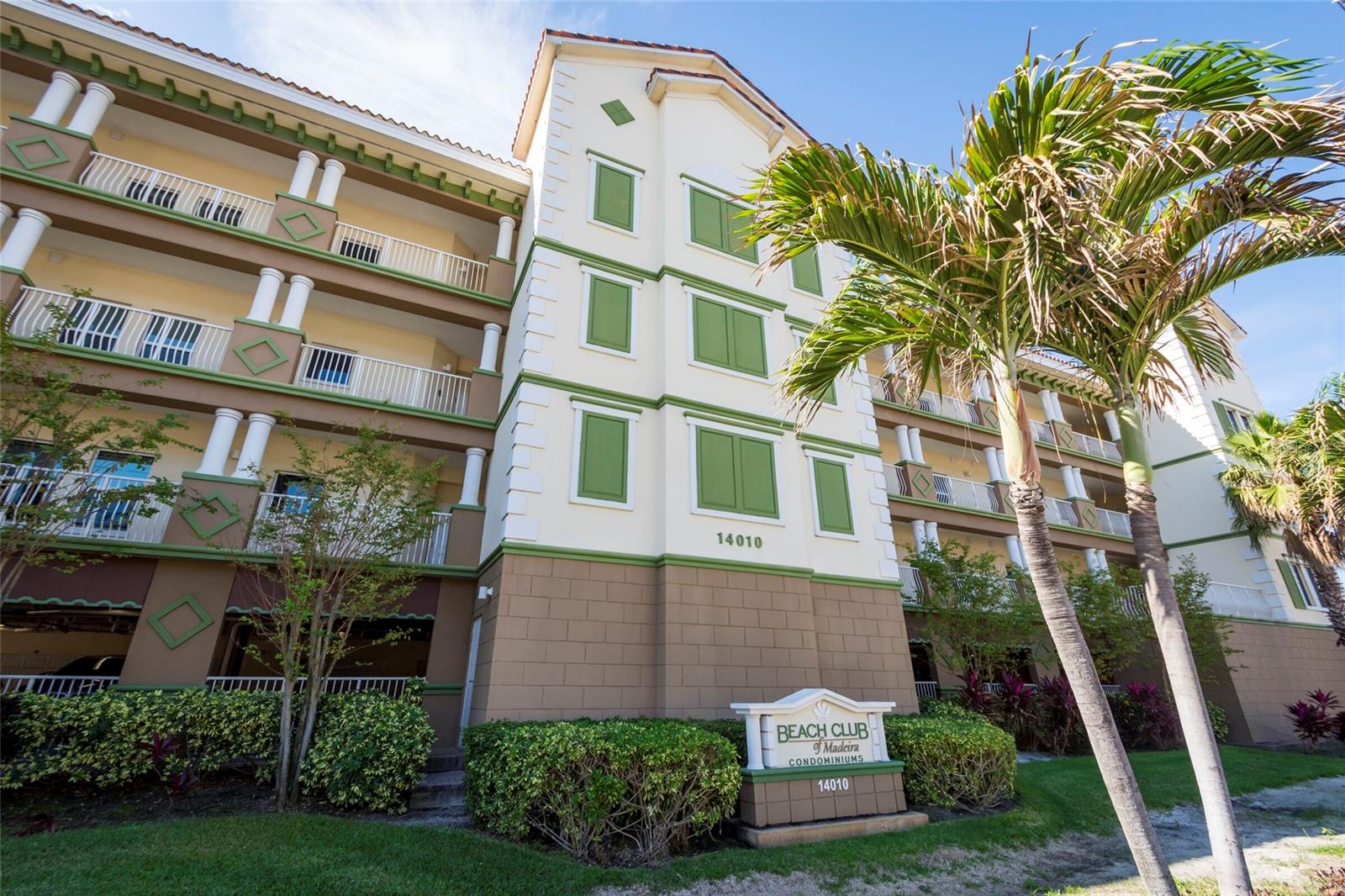 BEACH CLUB OF MADEIRA CONDO - Residential