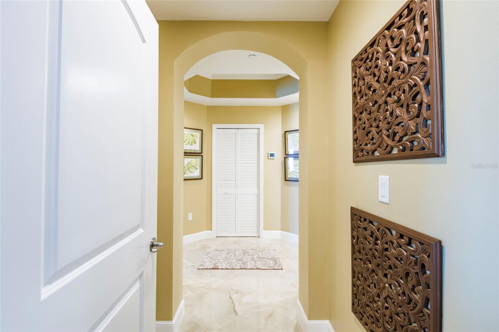 BEACH CLUB OF MADEIRA CONDO - Residential