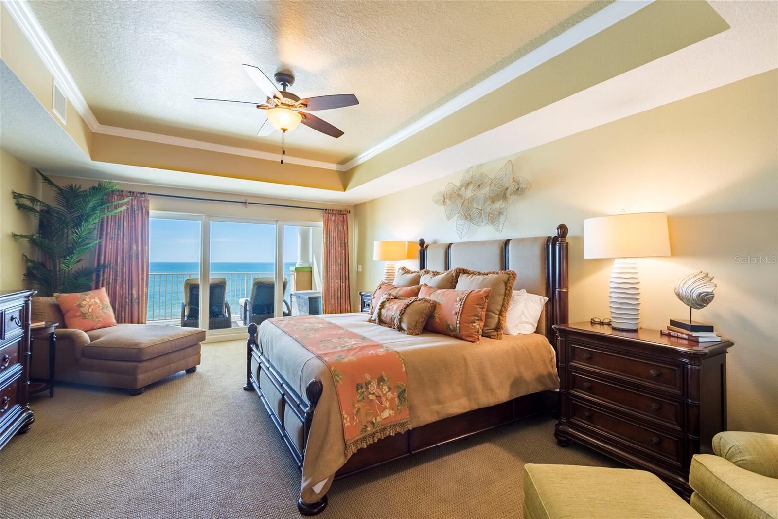 BEACH CLUB OF MADEIRA CONDO - Residential