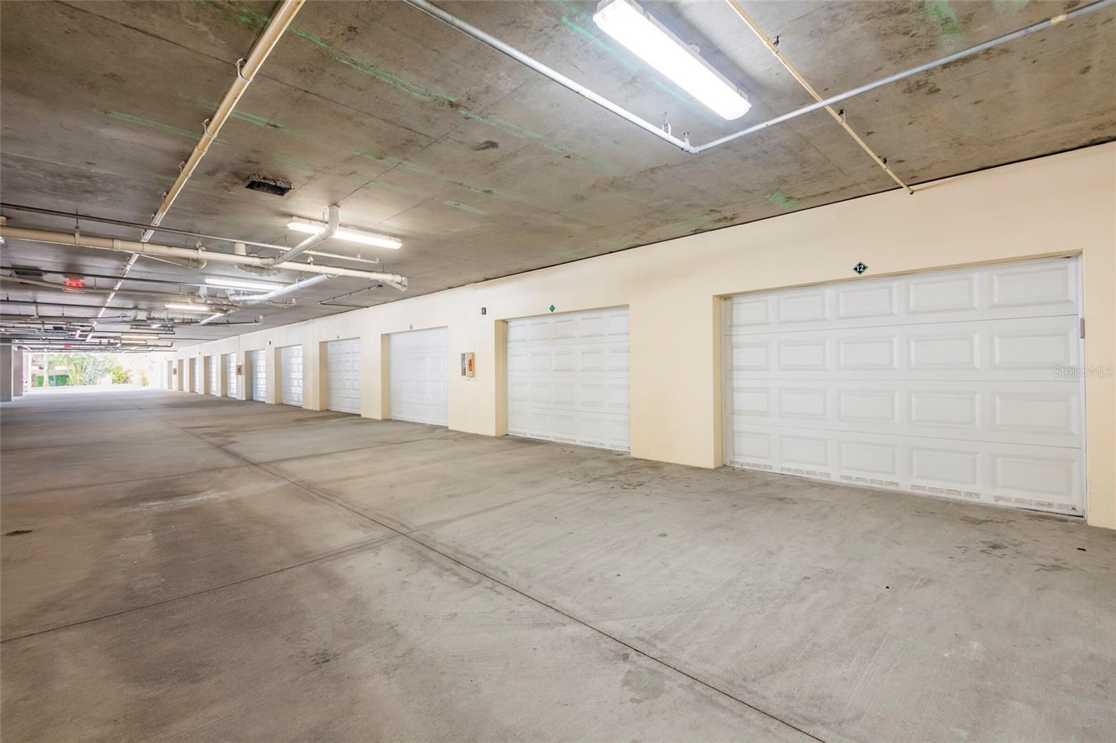 BEACH CLUB OF MADEIRA CONDO - Residential