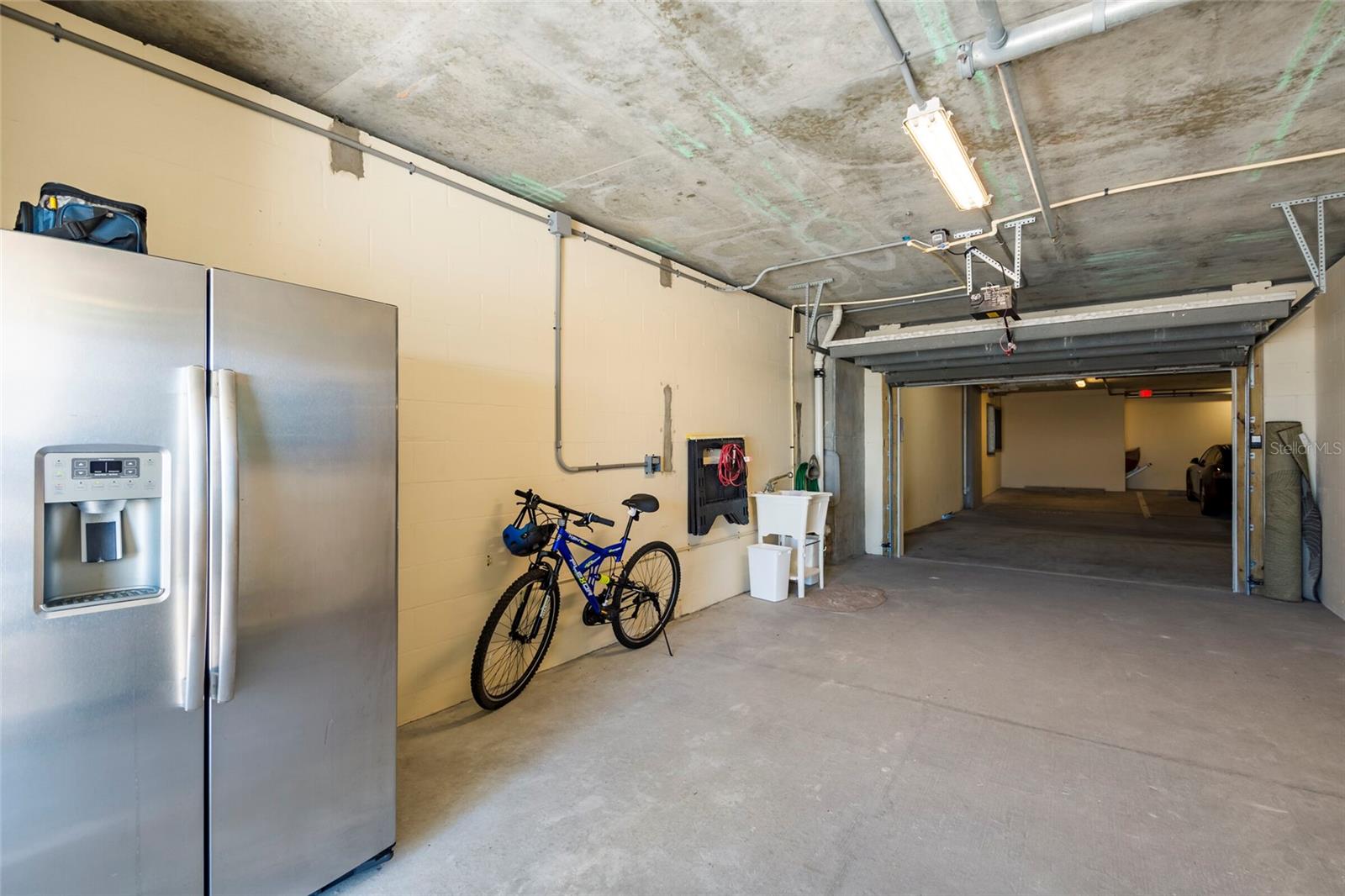 BEACH CLUB OF MADEIRA CONDO - Residential