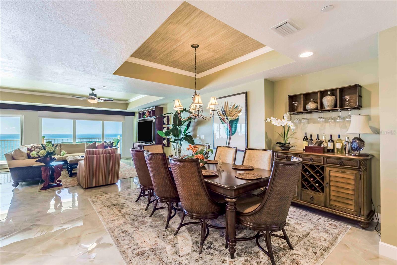 BEACH CLUB OF MADEIRA CONDO - Residential