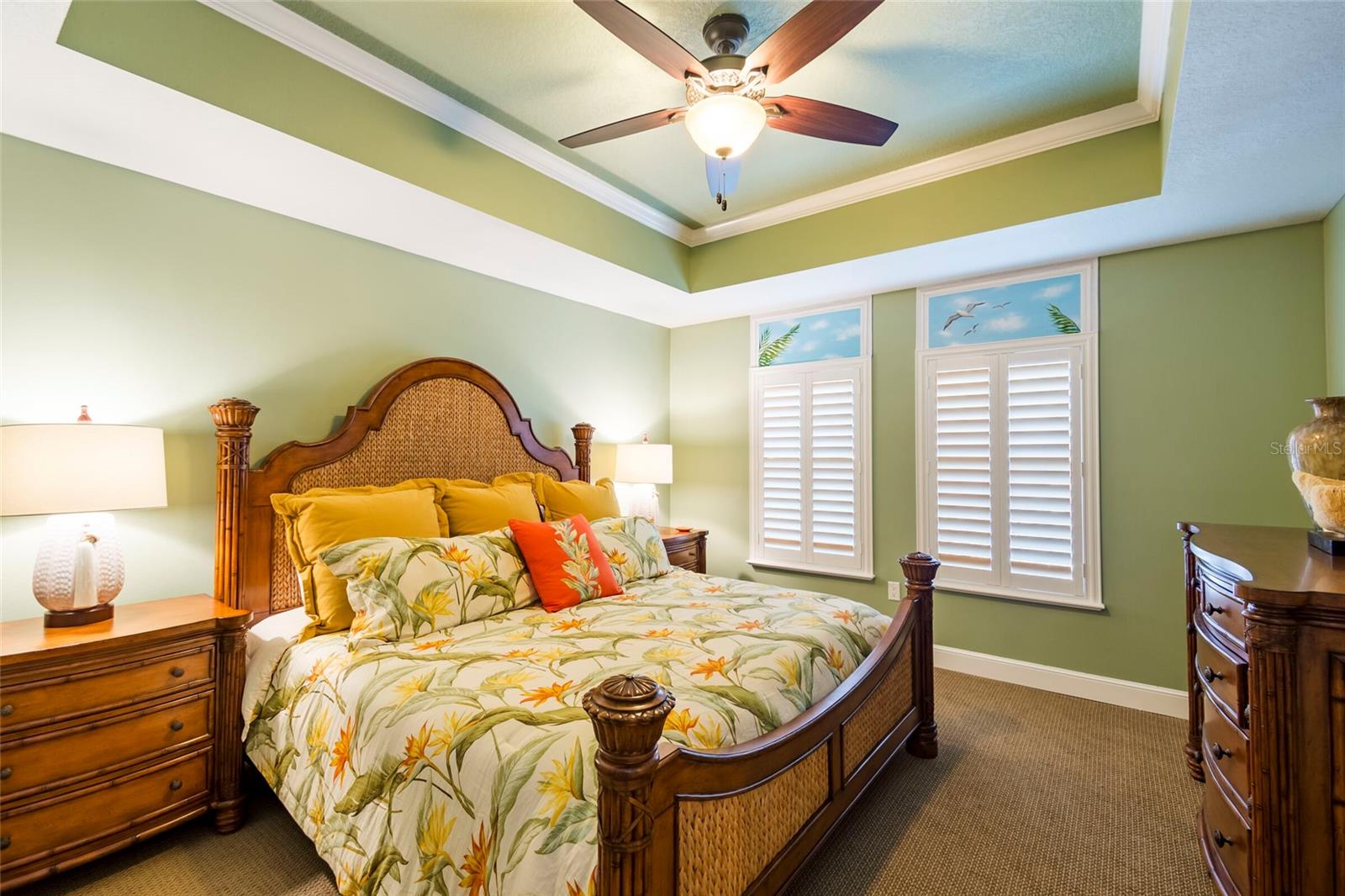 BEACH CLUB OF MADEIRA CONDO - Residential