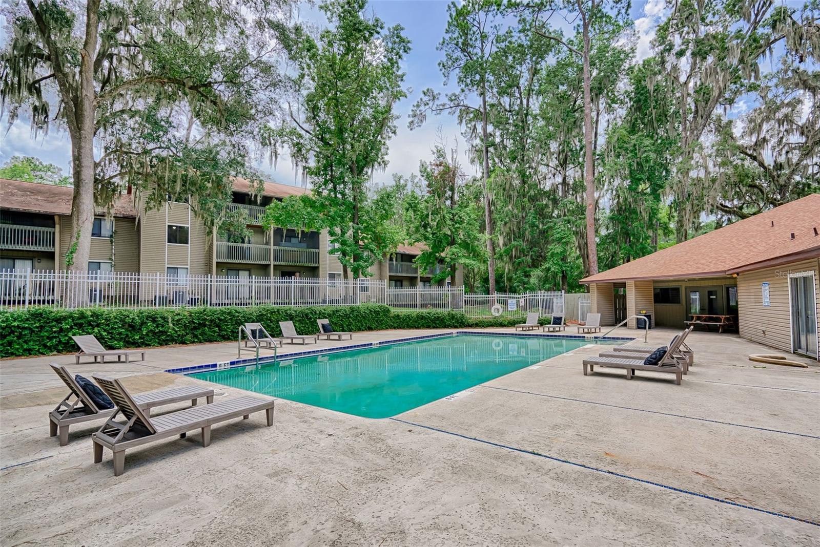 TREEHOUSE VILLAGE - Residential