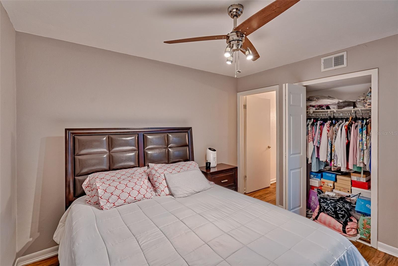 TREEHOUSE VILLAGE - Residential