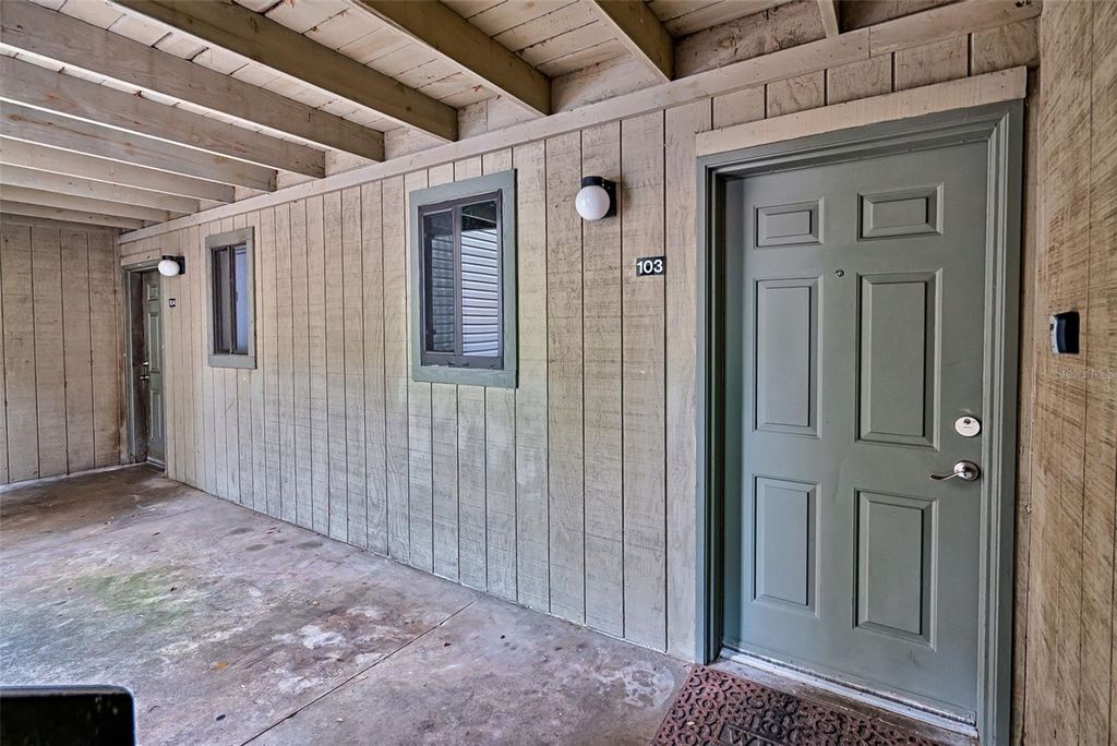 Photo of 105 SE 16th Avenue #N103, Gainesville, FL 32601 (MLS # GC537979)