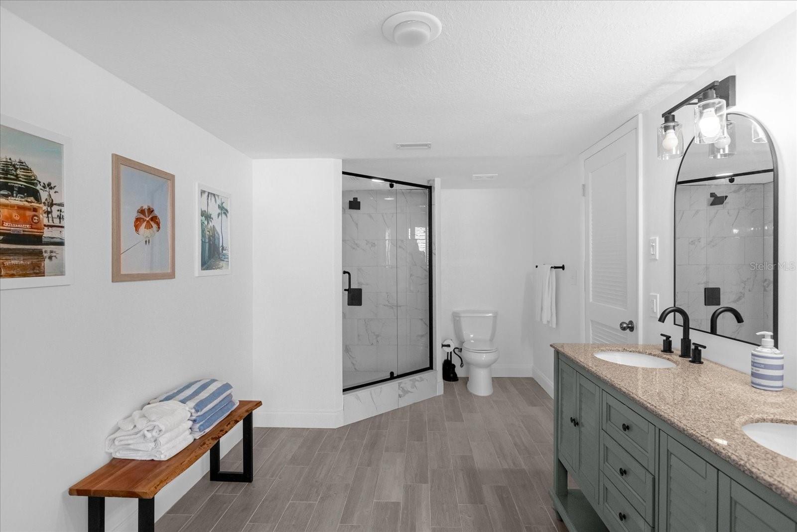 HORIZONS CONDO - Residential