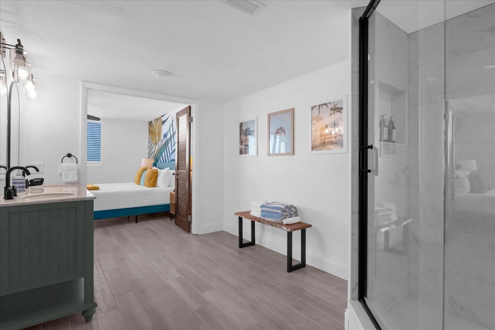 HORIZONS CONDO - Residential