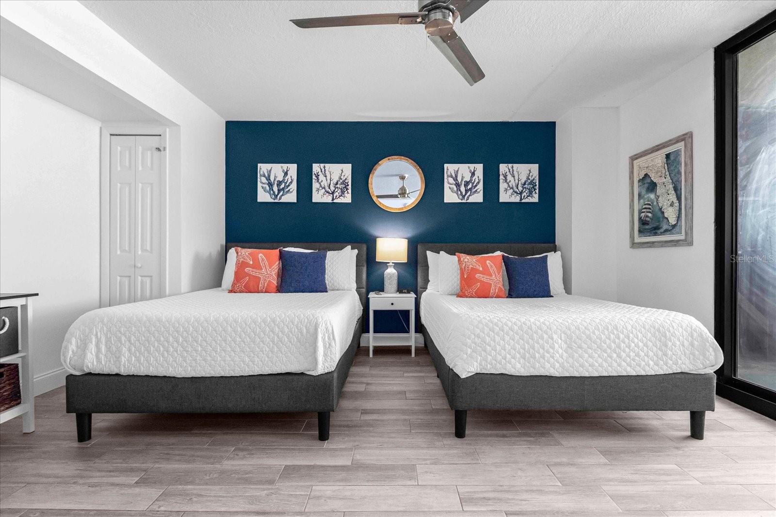 HORIZONS CONDO - Residential