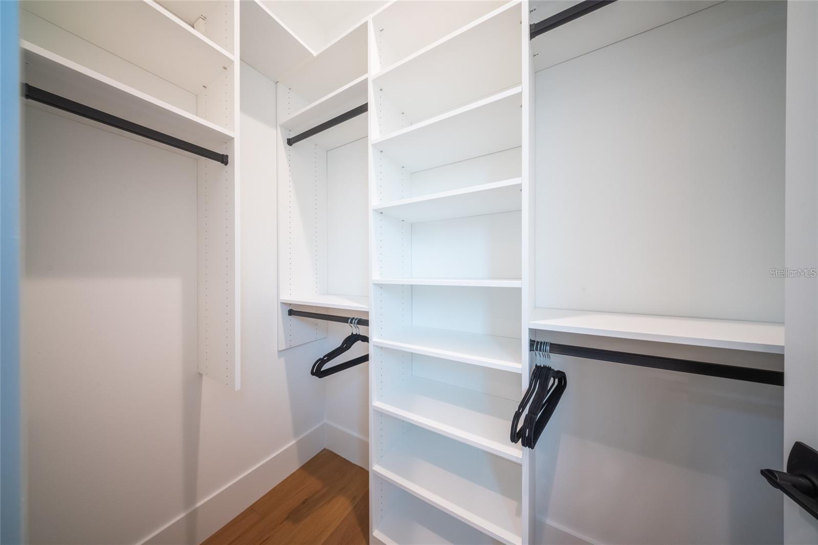 RUSTIC LODGE - Residential