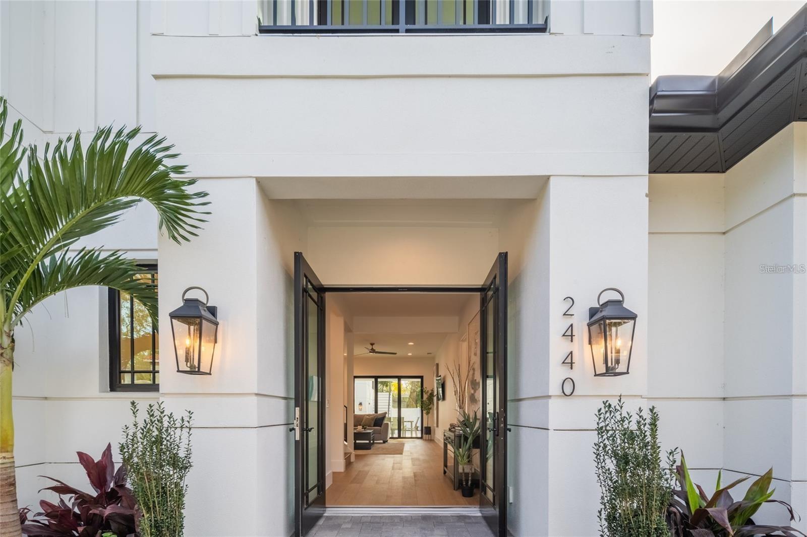 RUSTIC LODGE - Residential