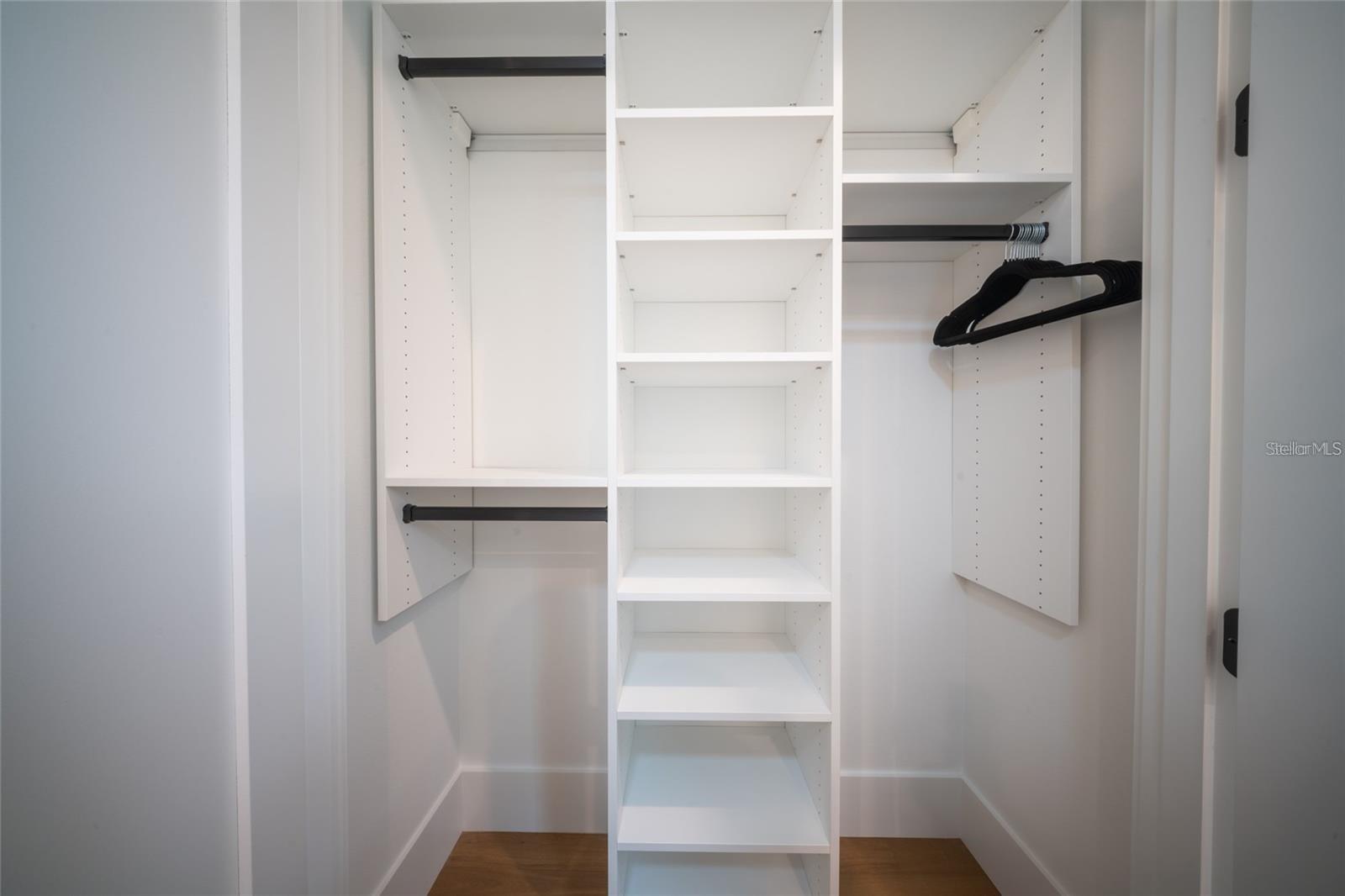 RUSTIC LODGE - Residential