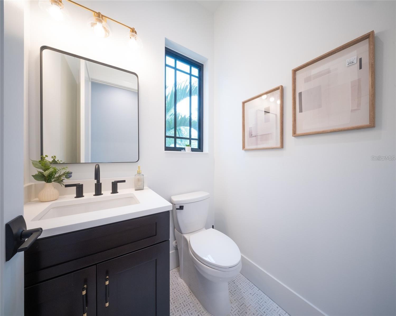 RUSTIC LODGE - Residential