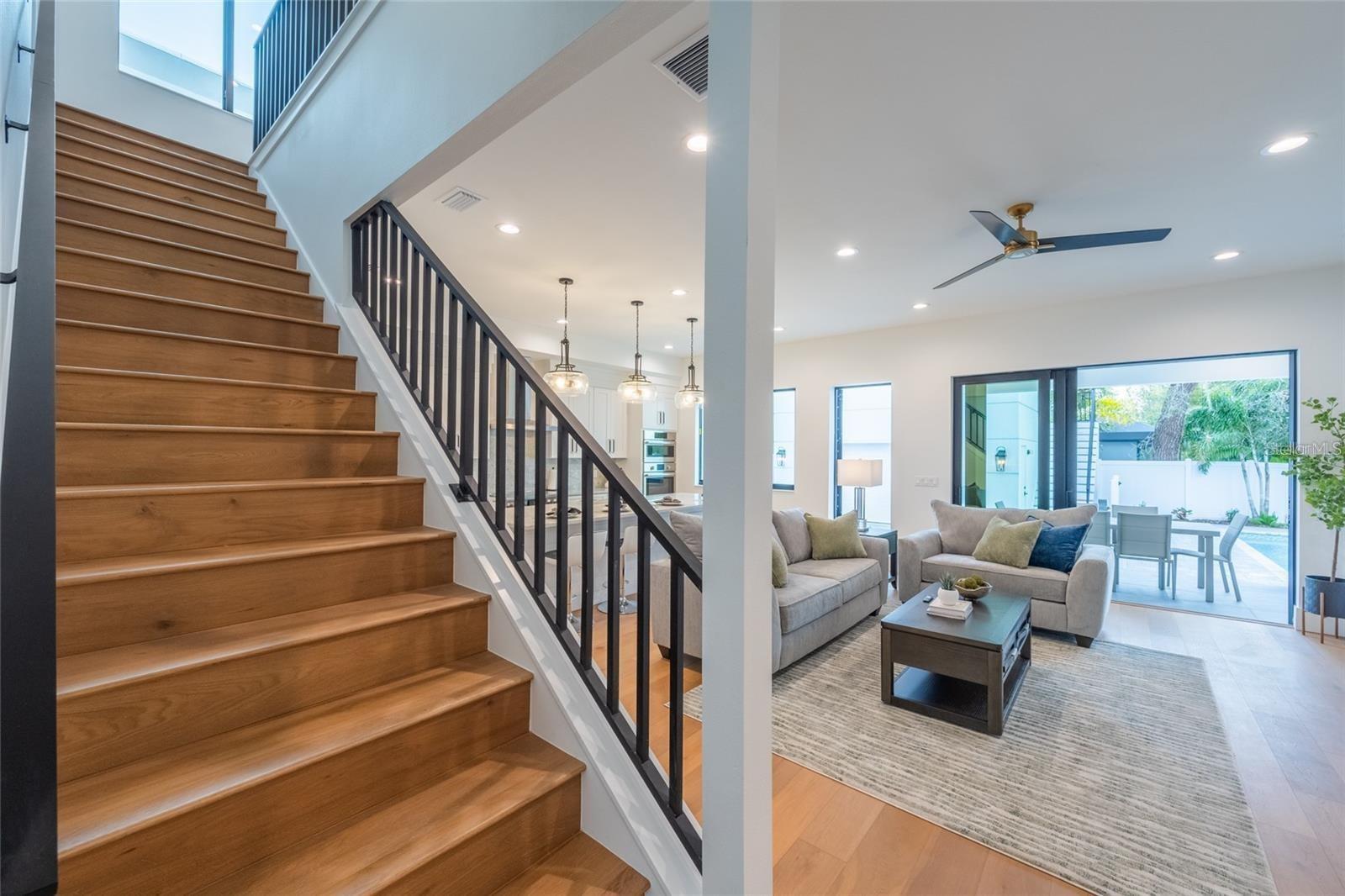 RUSTIC LODGE - Residential