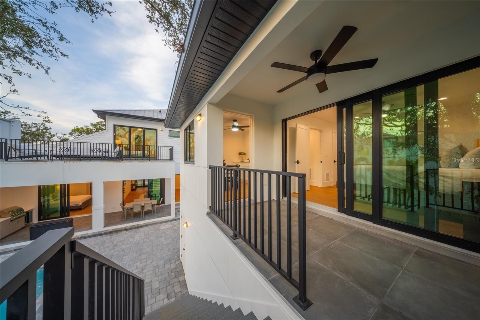 RUSTIC LODGE - Residential