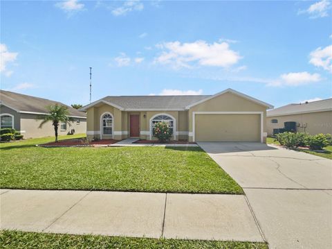 A home in LAKELAND