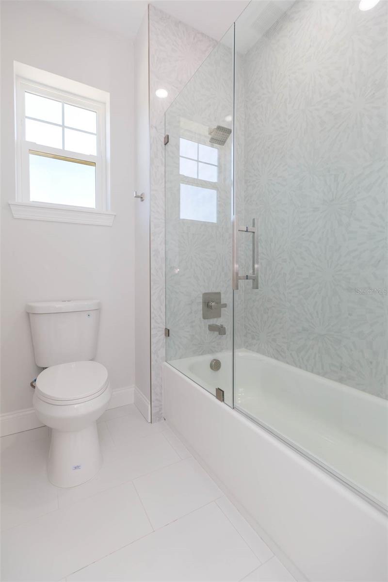 ANITA SUB - Residential