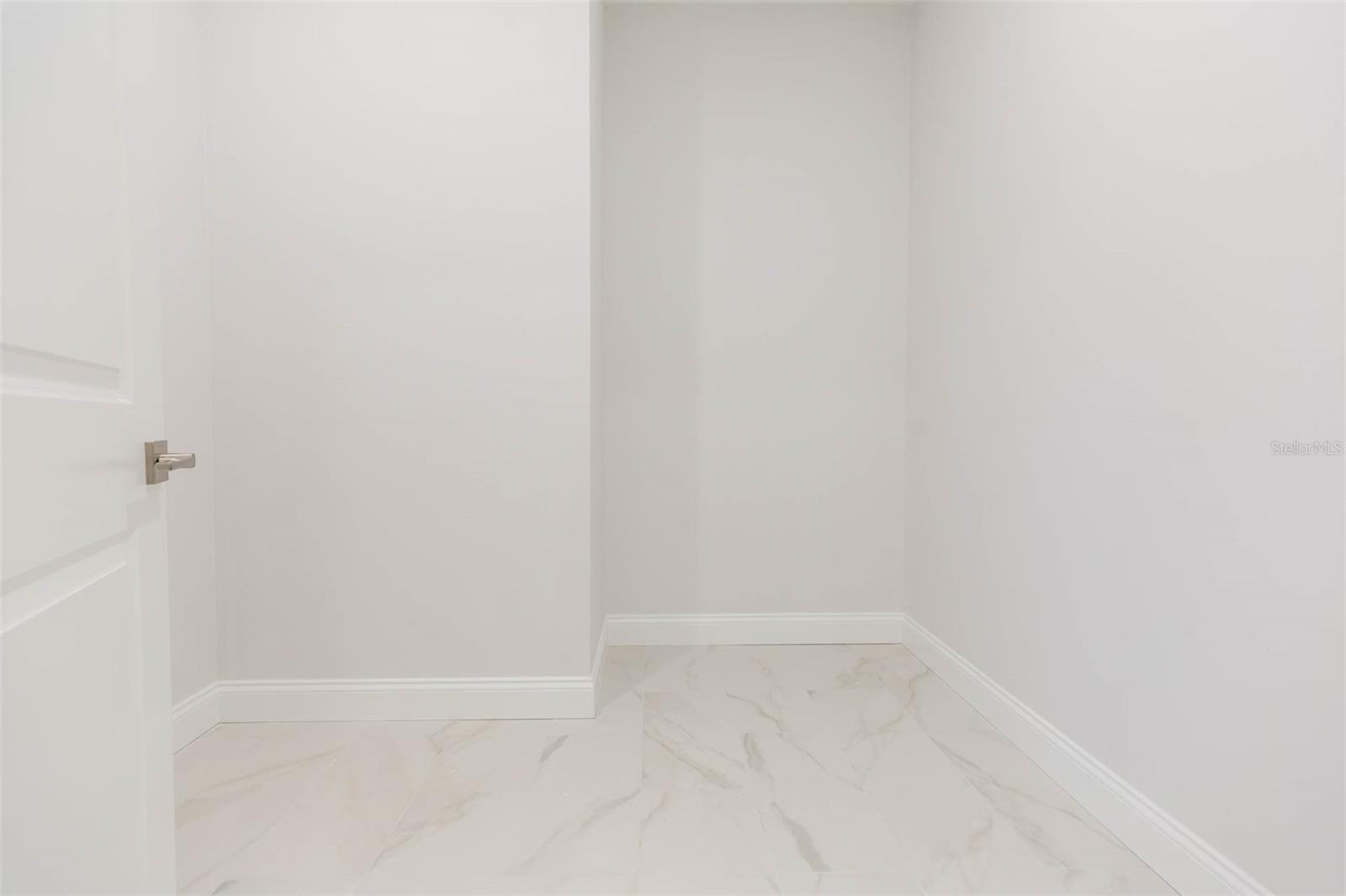 ANITA SUB - Residential