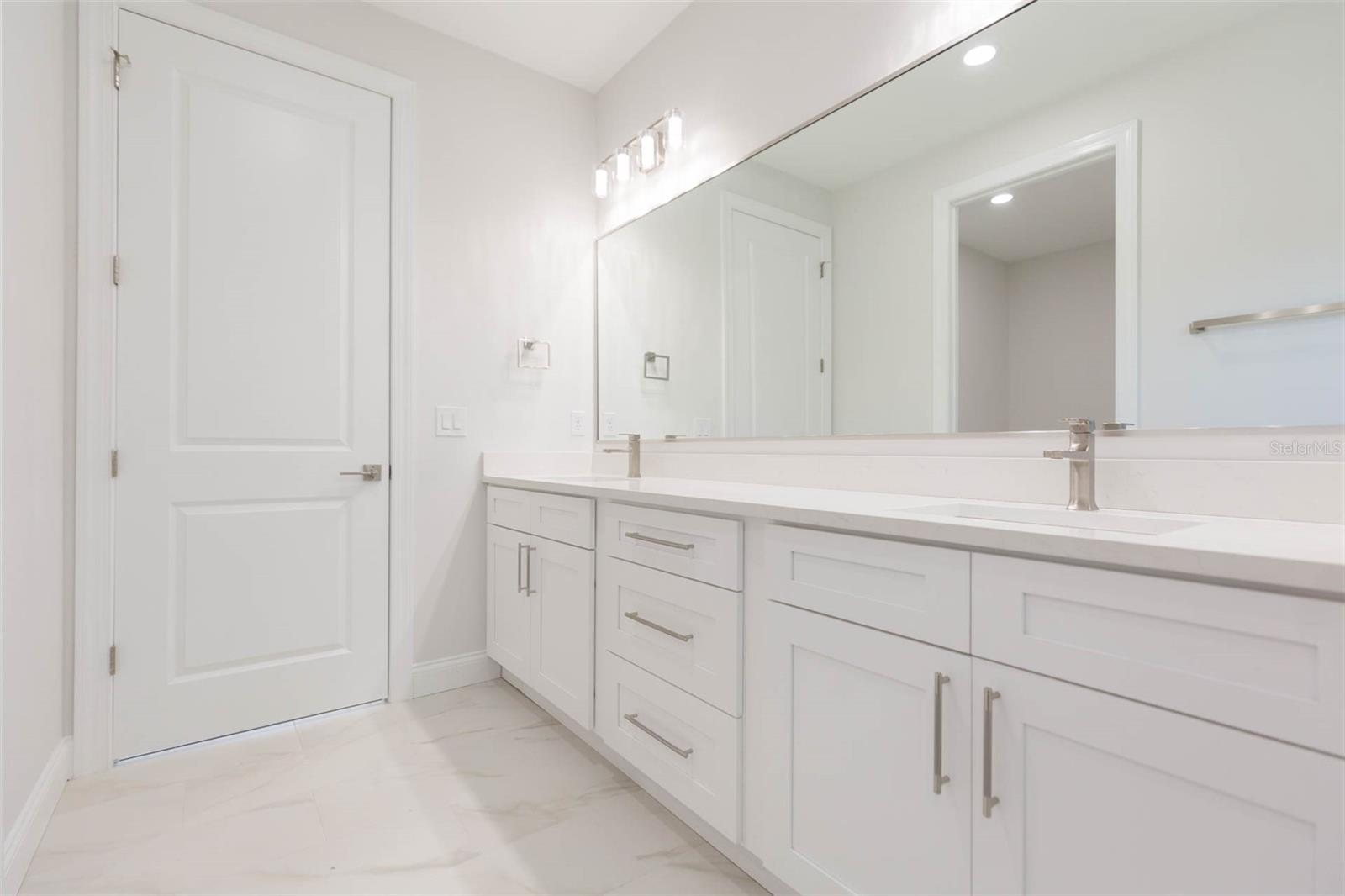 ANITA SUB - Residential