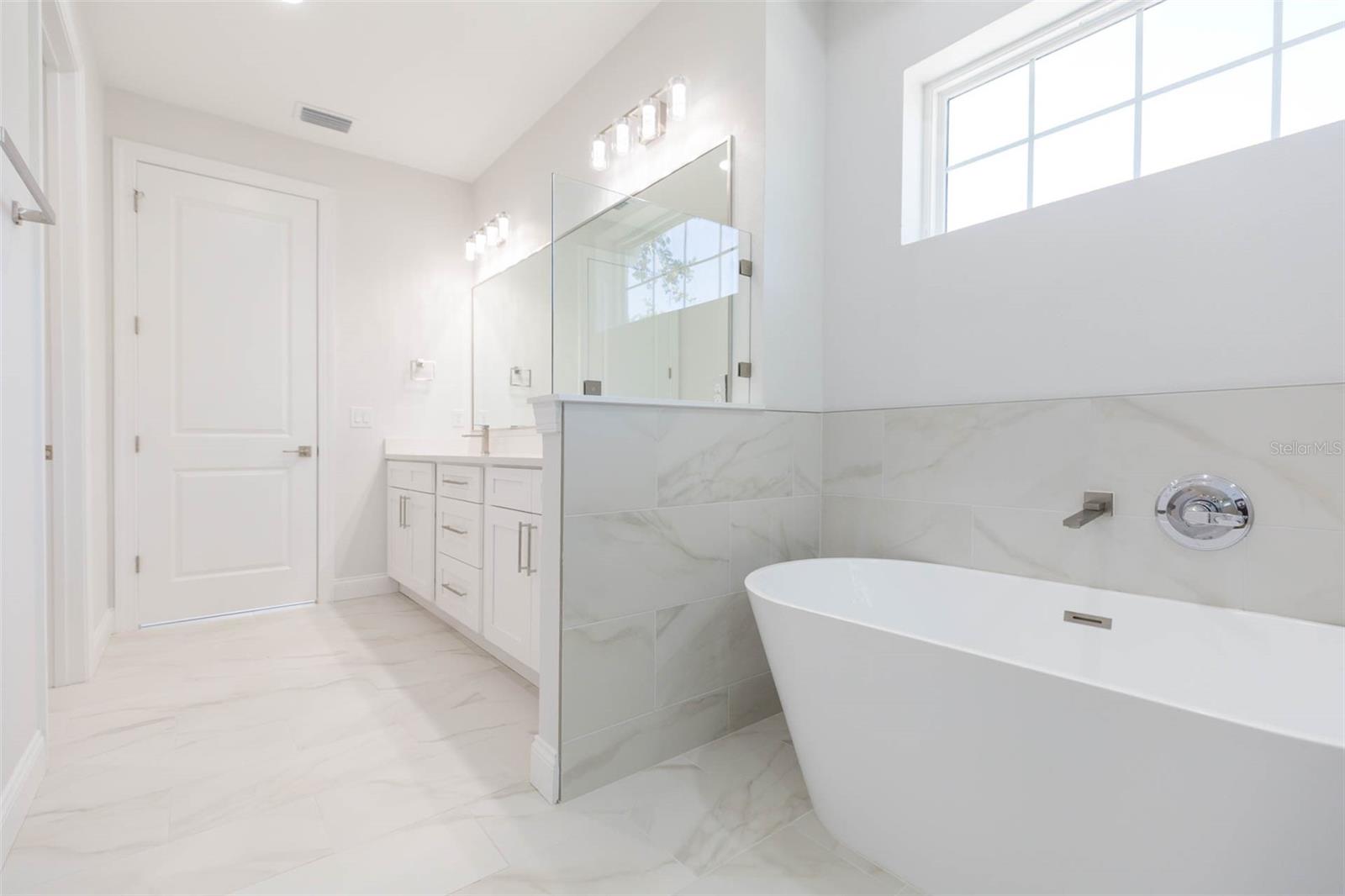 ANITA SUB - Residential