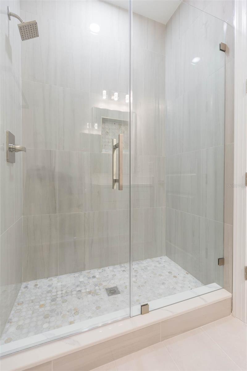 ANITA SUB - Residential