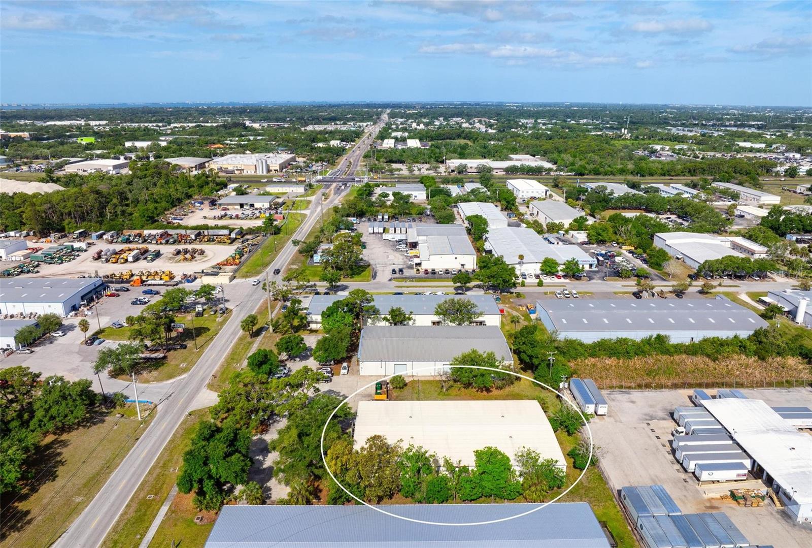 ONECO PARK - Commercial Sale