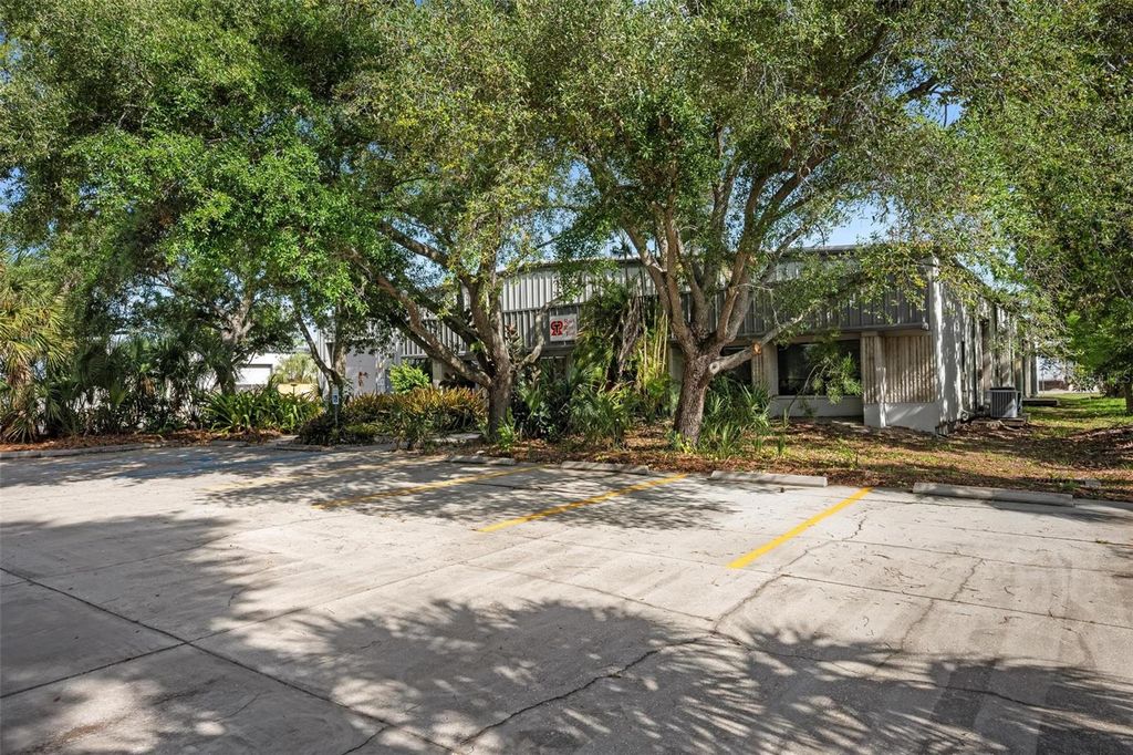 Photo of 2953 63rd Avenue E, Bradenton, FL 34203 (MLS # A4687023)