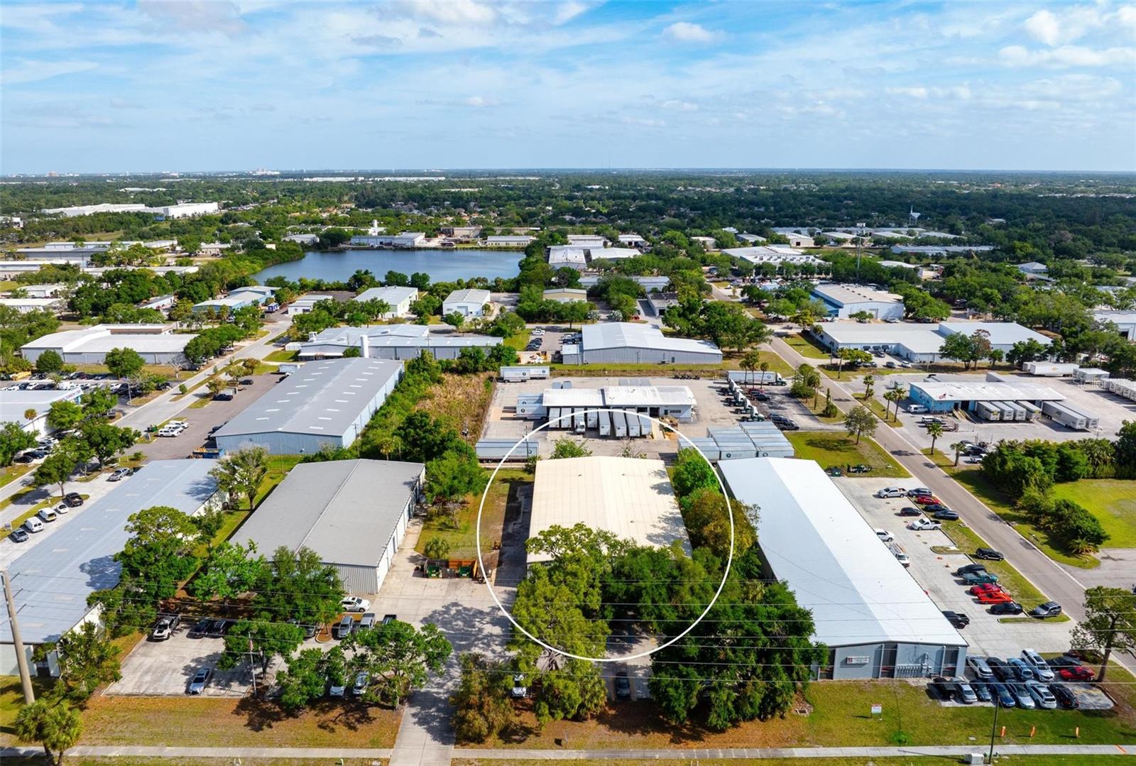 ONECO PARK - Commercial Sale