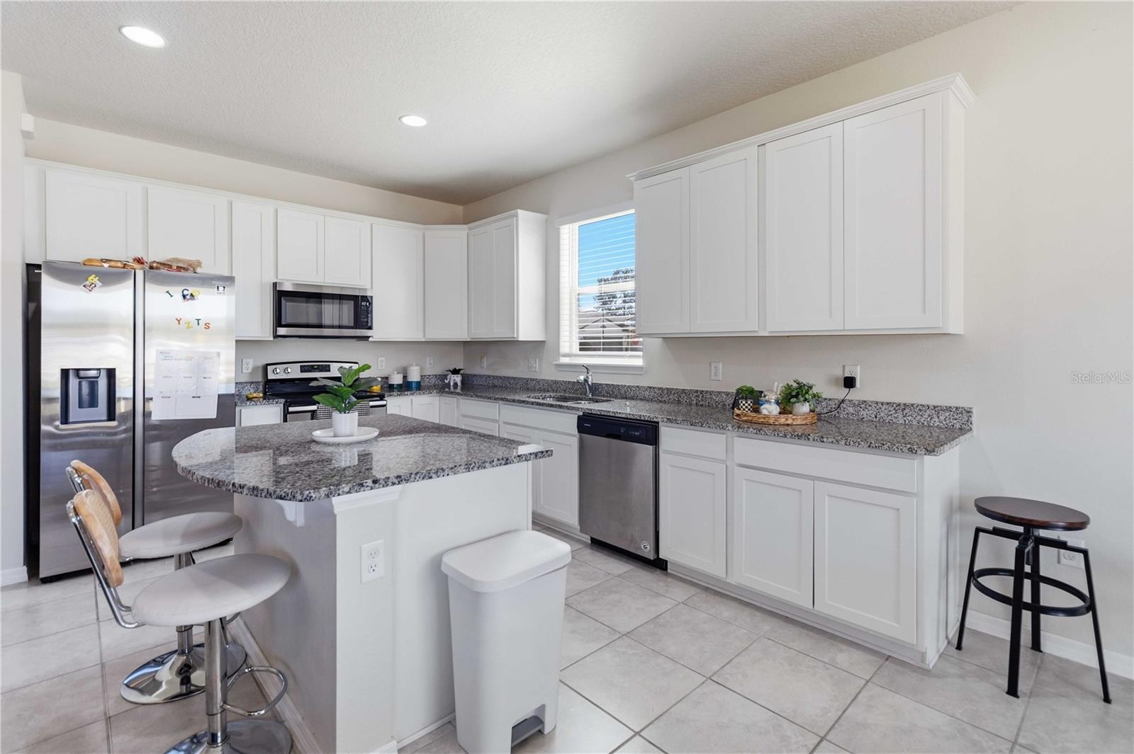 SERENOA VILLAGE 1 PHASE 1A-1 - Residential Lease