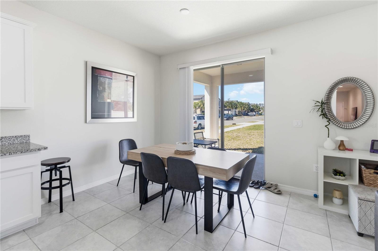 SERENOA VILLAGE 1 PHASE 1A-1 - Residential Lease