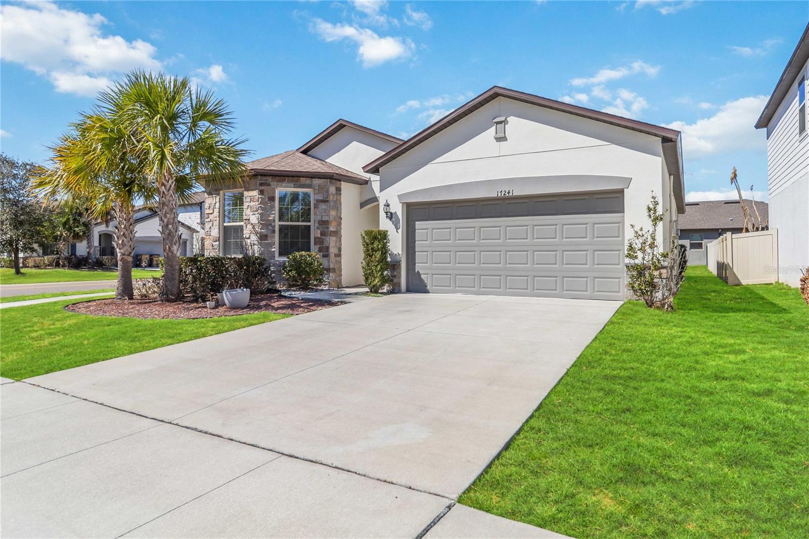 SERENOA VILLAGE 1 PHASE 1A-1 - Residential Lease