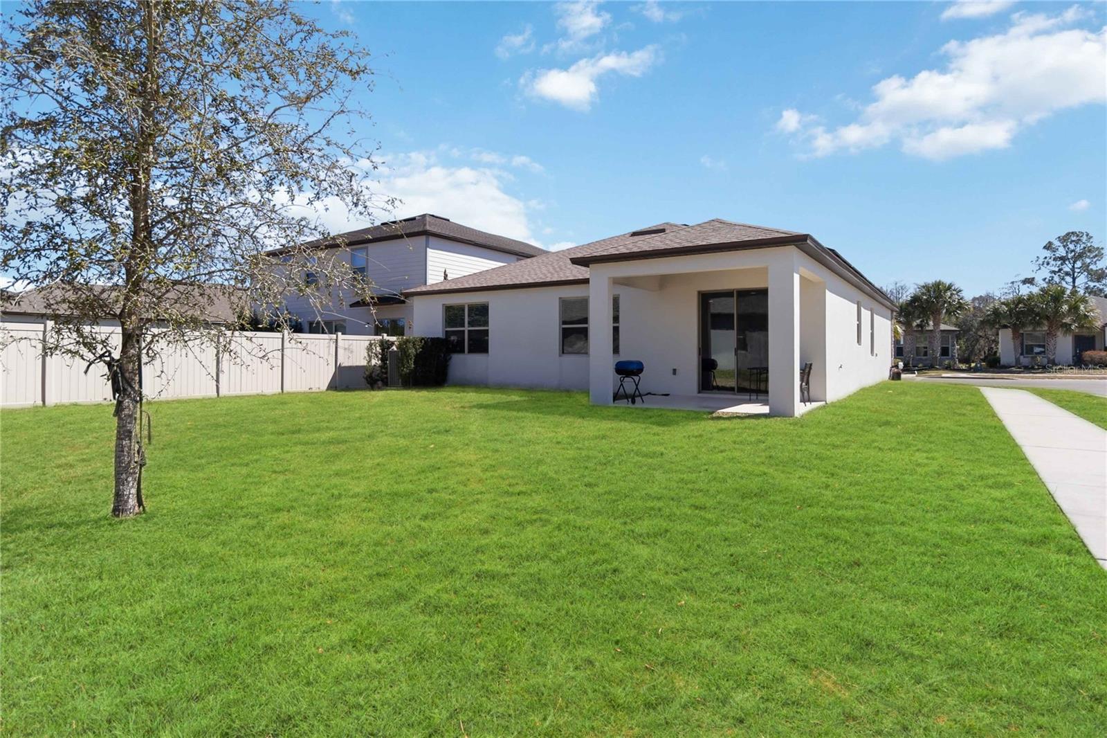 SERENOA VILLAGE 1 PHASE 1A-1 - Residential Lease