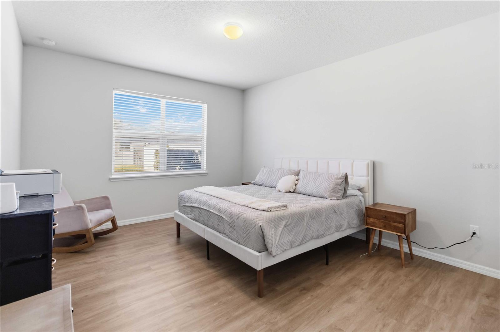 SERENOA VILLAGE 1 PHASE 1A-1 - Residential Lease