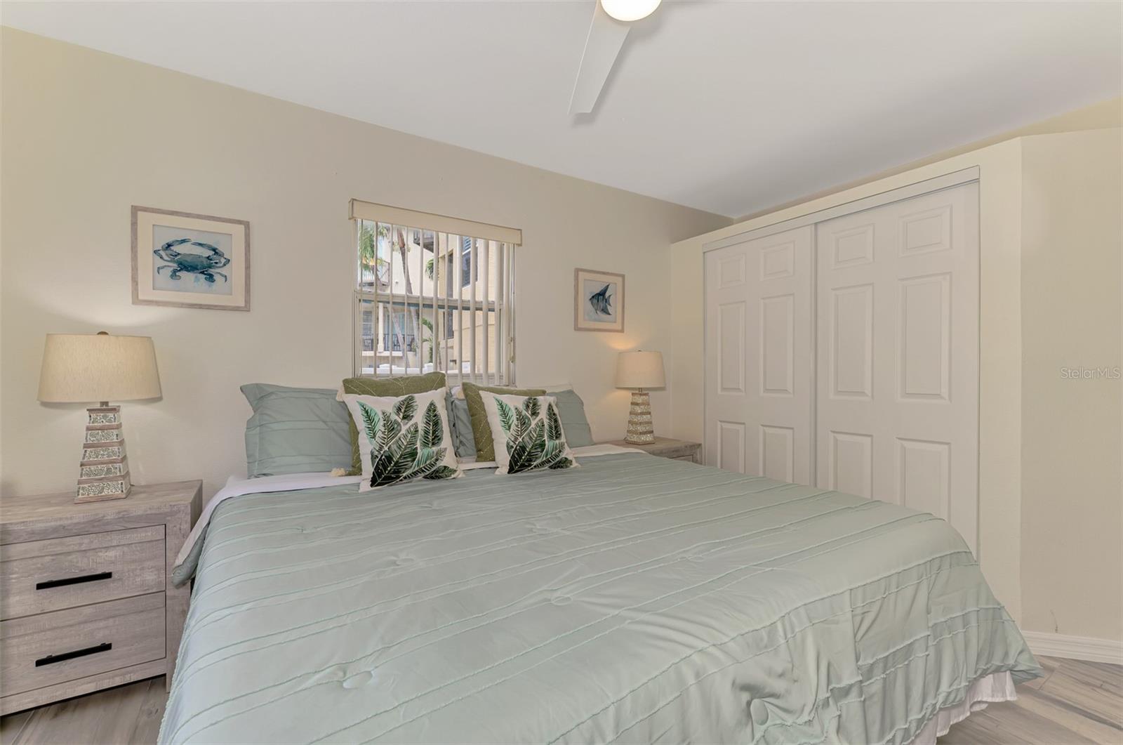 TWIN BANYAN - Residential Lease