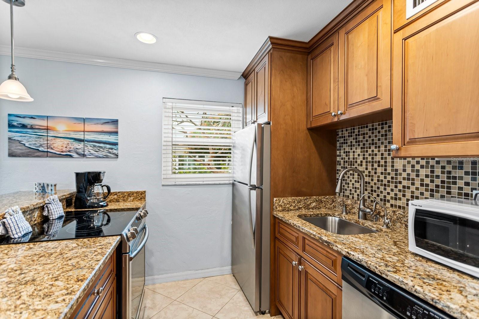 NIDA APTS CONDO - Residential