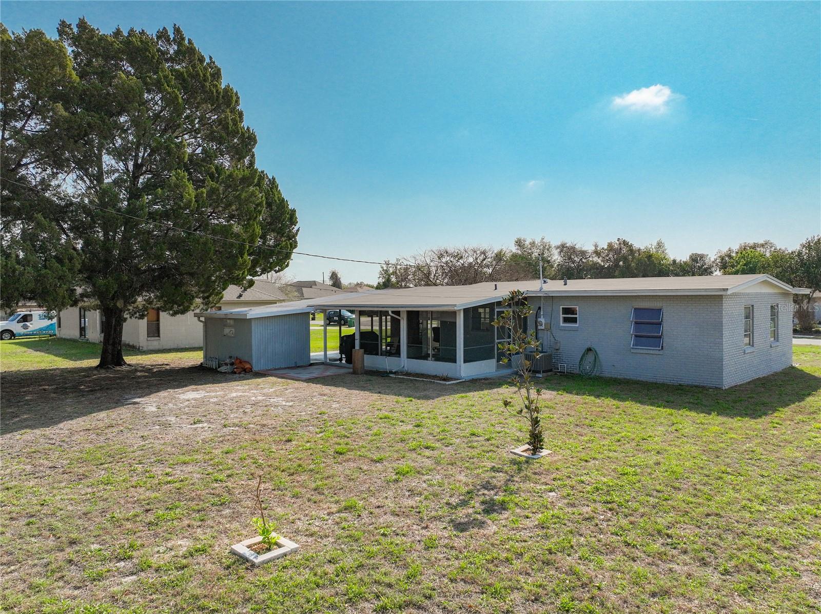 DELTONA LAKES UNIT 07 - Residential