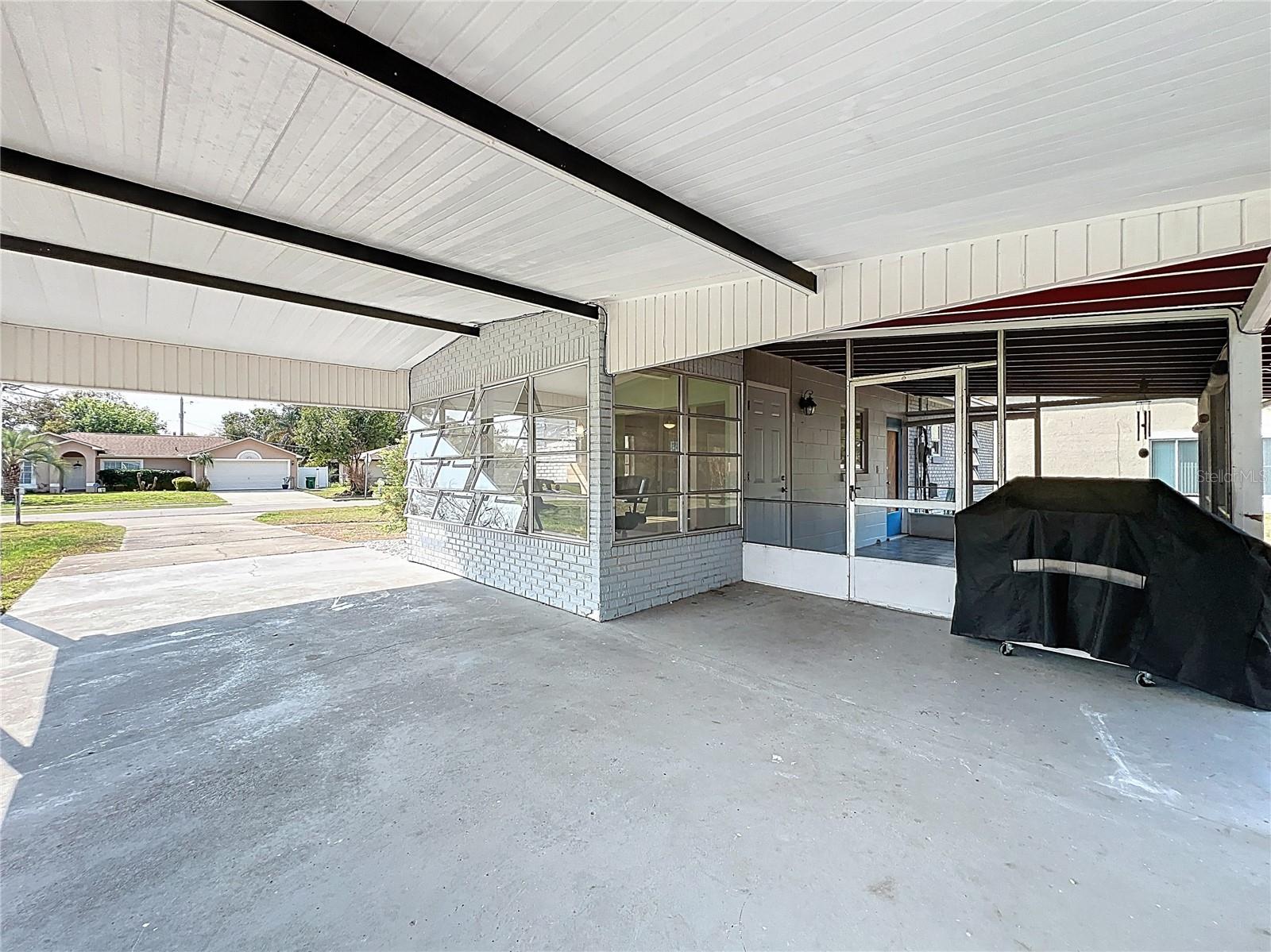 DELTONA LAKES UNIT 07 - Residential