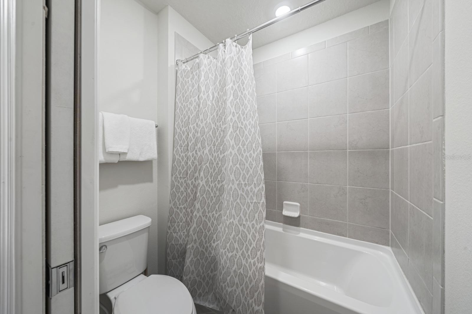 WINDSOR CAY PH 1 - Residential