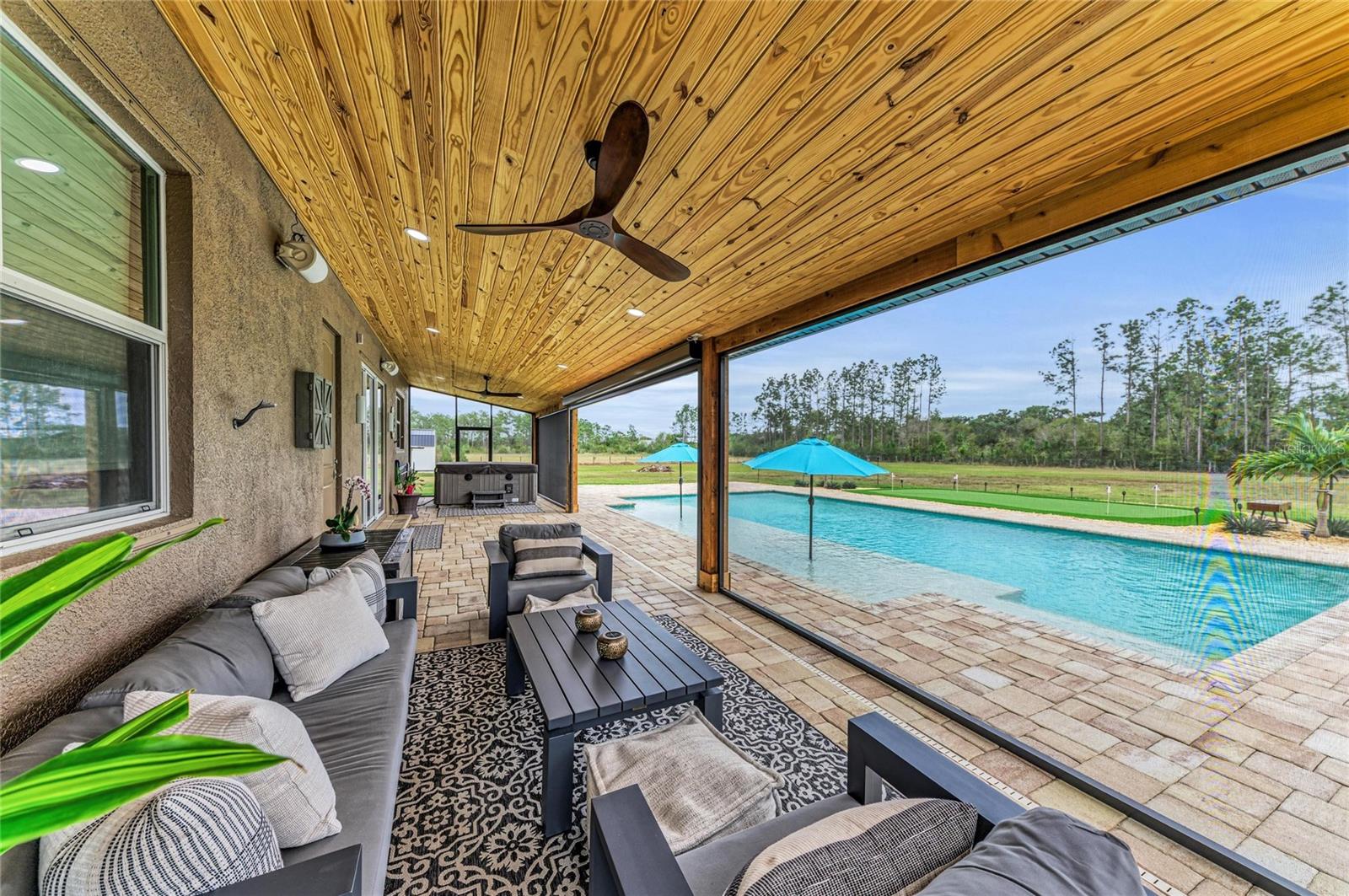 POMELLO PARK - Residential