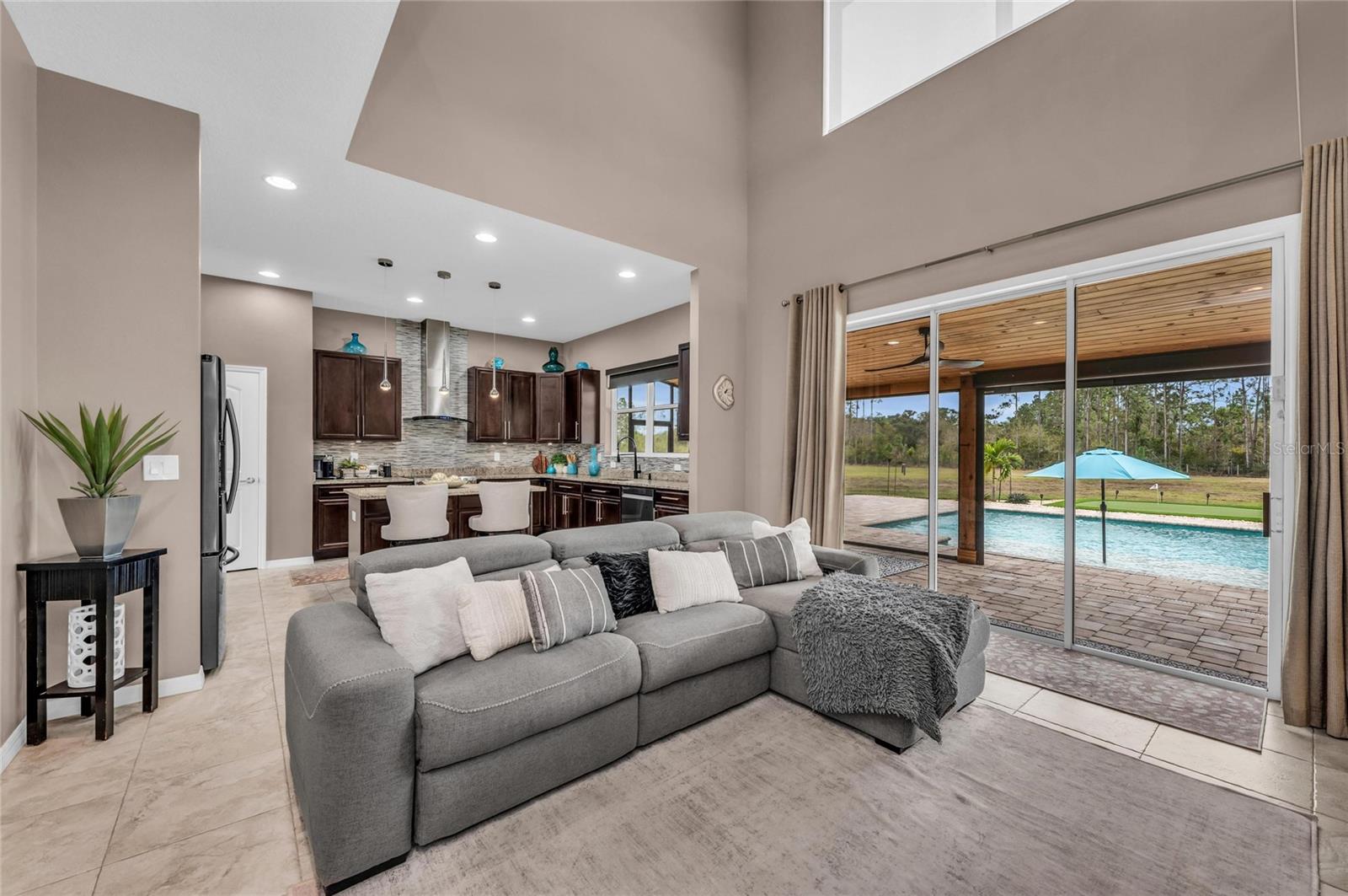 POMELLO PARK - Residential