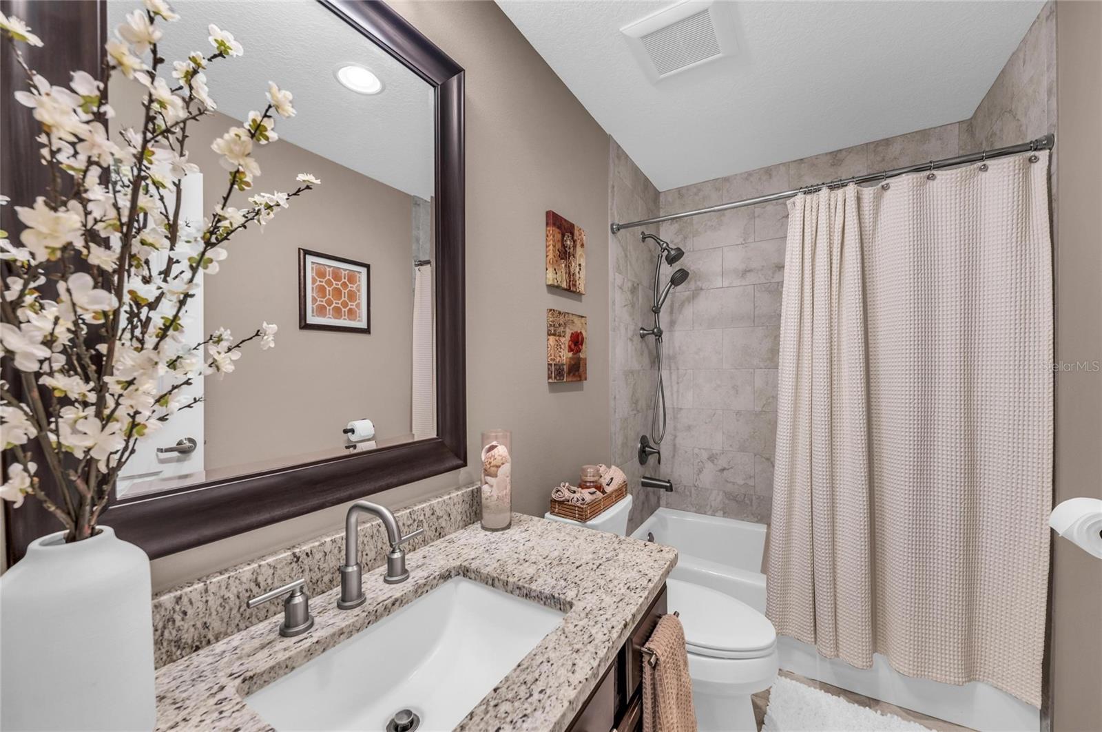 POMELLO PARK - Residential