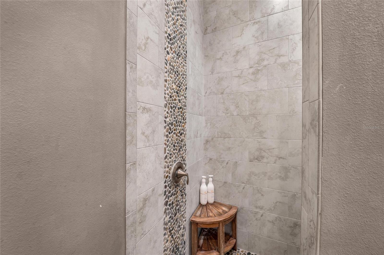 POMELLO PARK - Residential