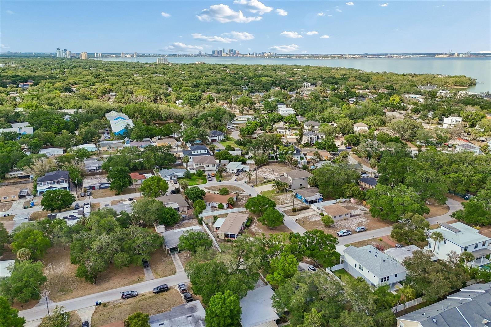 BAYHILL ESTATES 2ND ADD - Residential