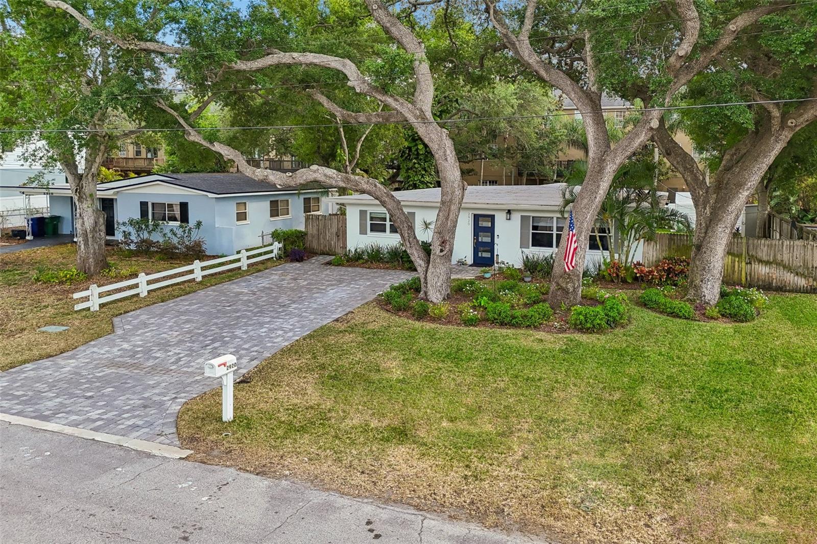 BAYHILL ESTATES 2ND ADD - Residential