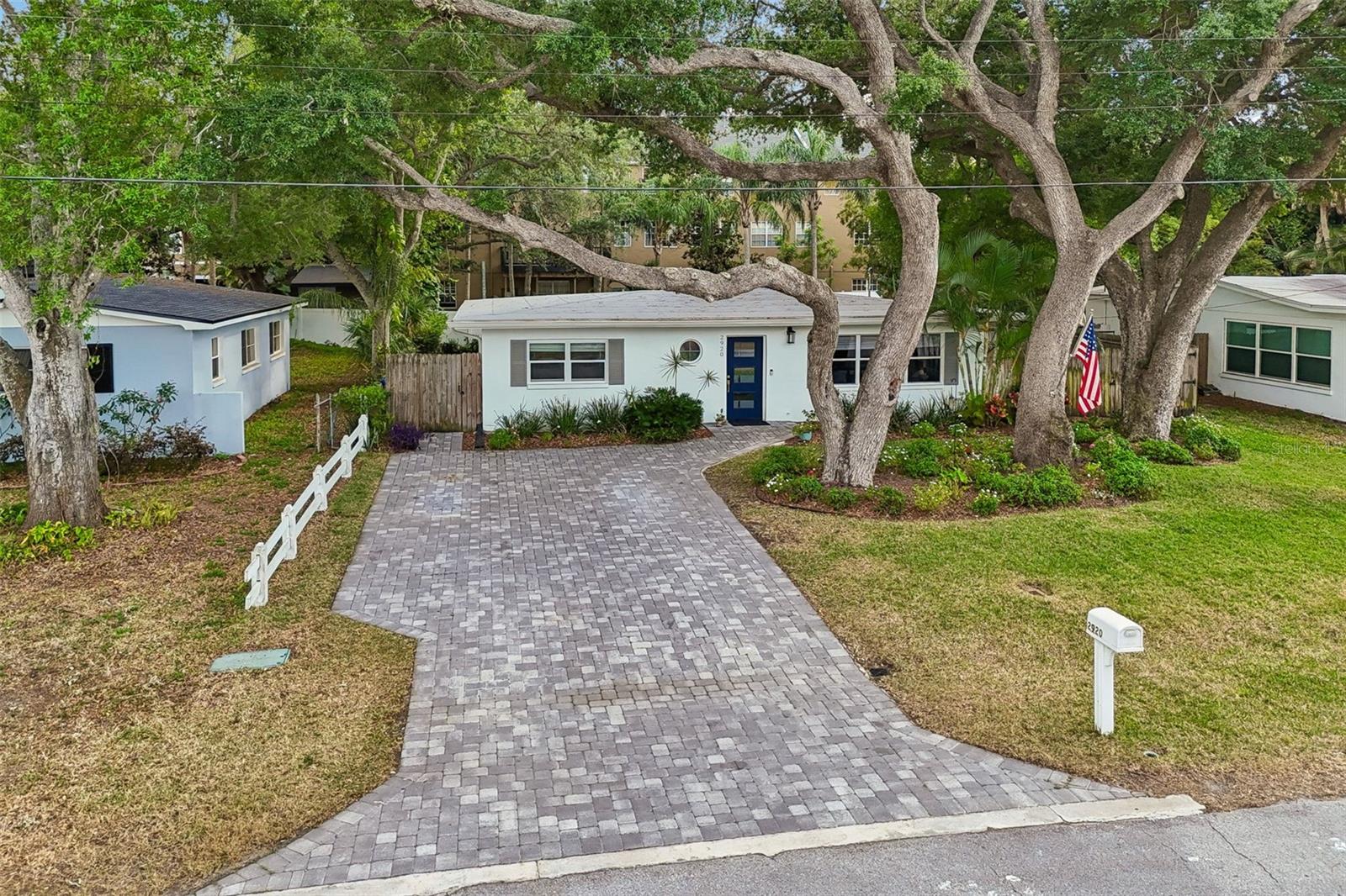 BAYHILL ESTATES 2ND ADD - Residential