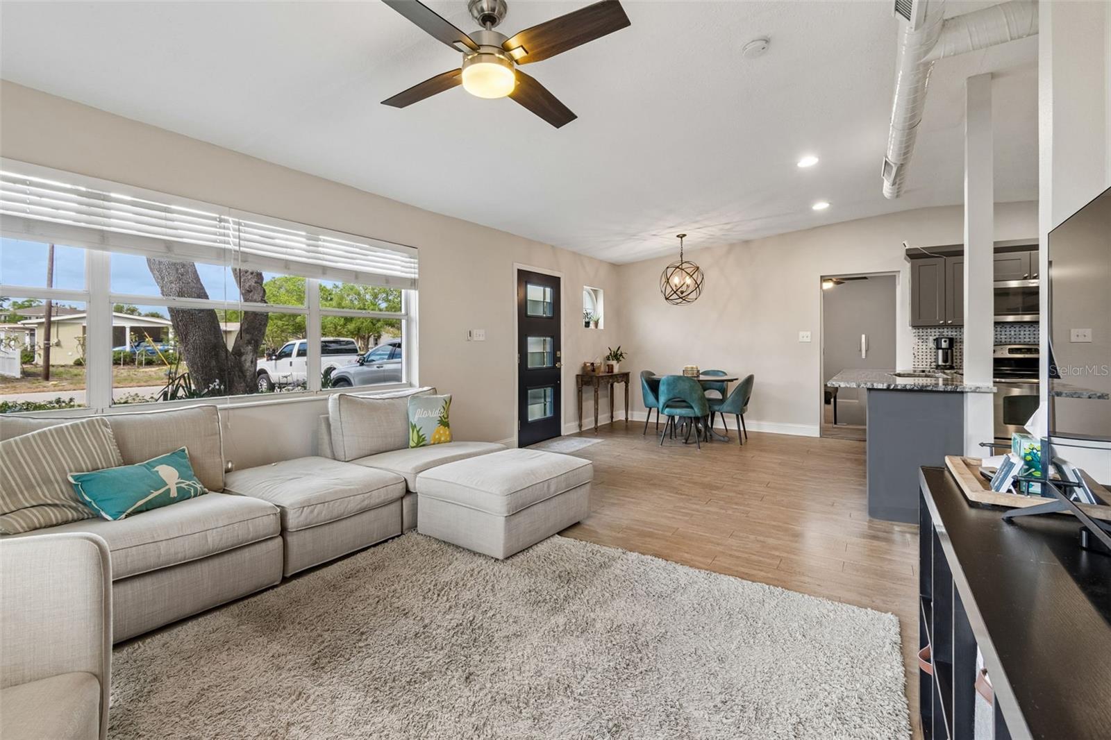 BAYHILL ESTATES 2ND ADD - Residential