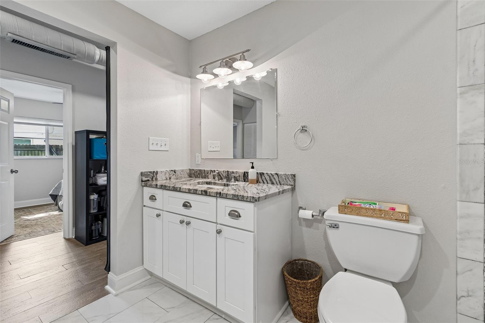 BAYHILL ESTATES 2ND ADD - Residential